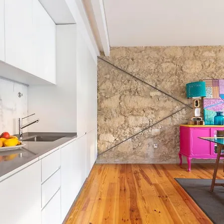 Plum Guide - Solar Fuchsia Apartament Lizbona